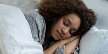 Ibintu 10 byagufasha gusinzira neza