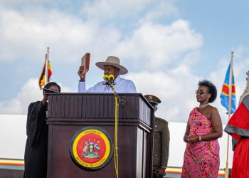 Yoweli Kaguta Museveni yongeye kurahirira Manda ye Karindwi, ibirori bititabiriwe n’umugore we urwaye