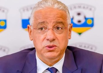 Adel Amrouche watsinze FERWAFA muri FIFA yashinje Shema Fabrice kumusuzugura no kumufata nk’umwana